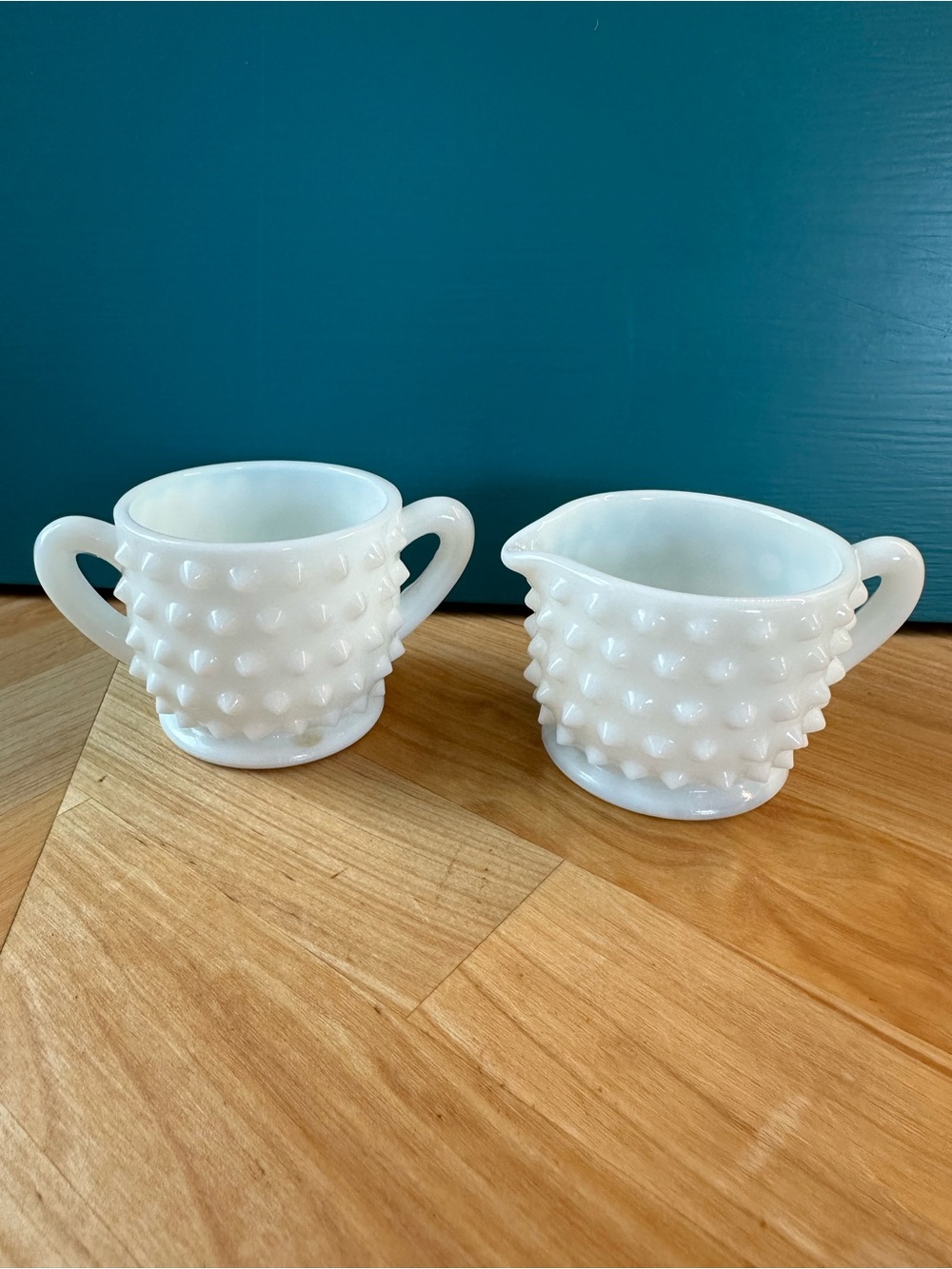 Fenton Vintage Hobnail Milk Glass Sugar & Creamer Set – 2", Pointed Hobnail, EUC